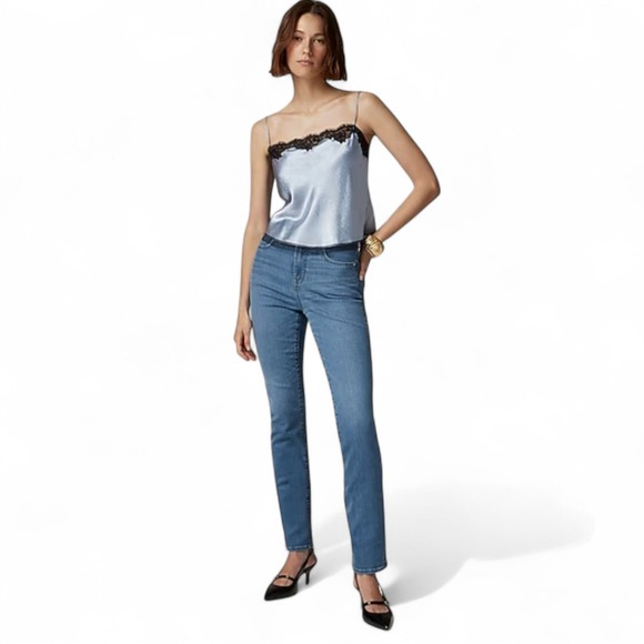 J. Crew Denim - J Crew Slim Straight Jean Curvy Super Stretch Womens 26 Light‎ Wash NEW w/ Tag